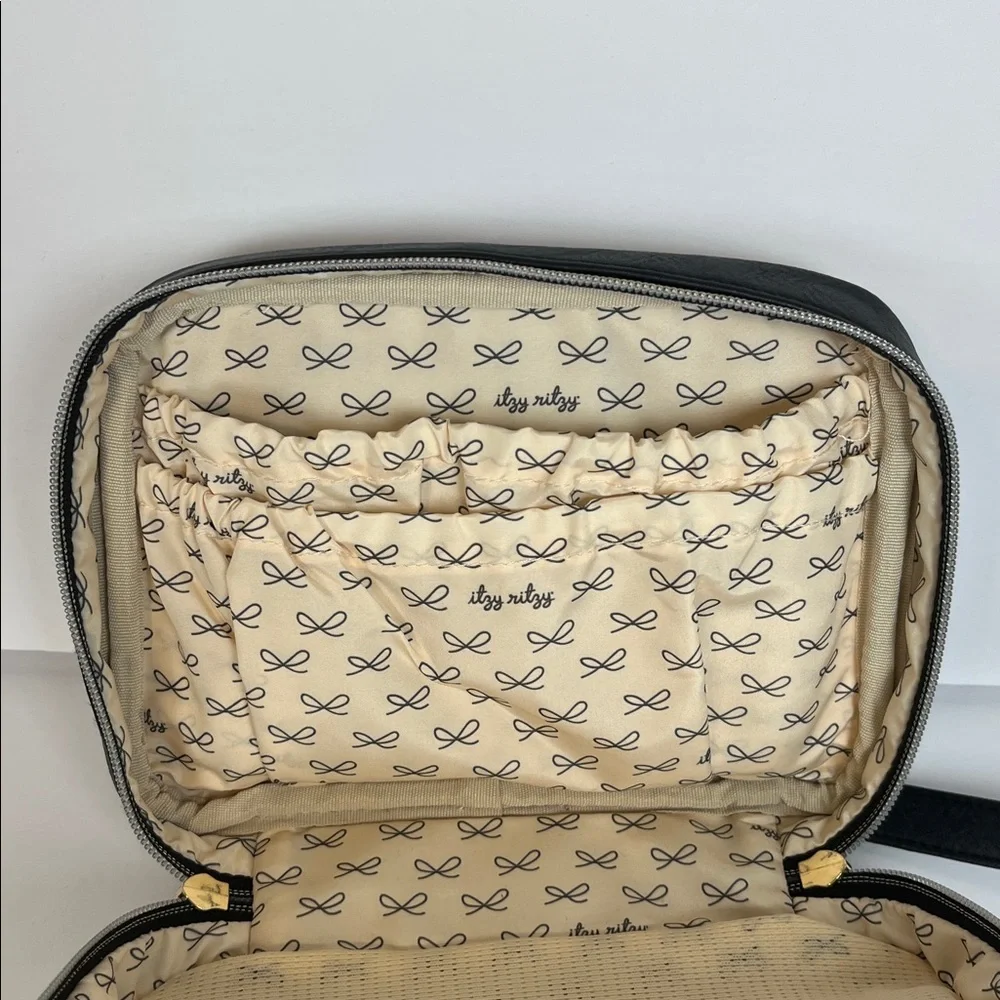 Itzy Ritzy The Double Take Crossbody Diaper Bag Kelly Tweed Classic Preppy Baby